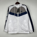Corta Vento Nike Sportswear Branca e Preta