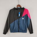Corta Vento Adidas Preto, Azul e Rosa
